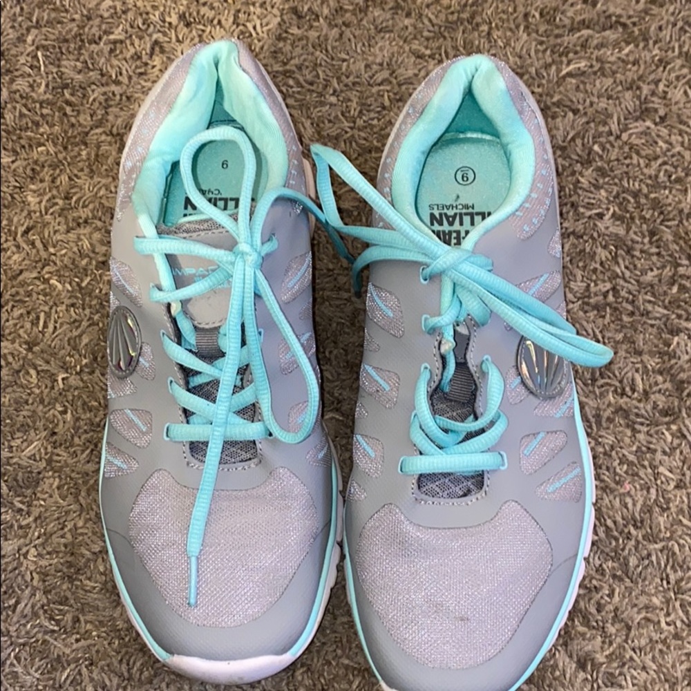 Jillian Michaels tennis shoes